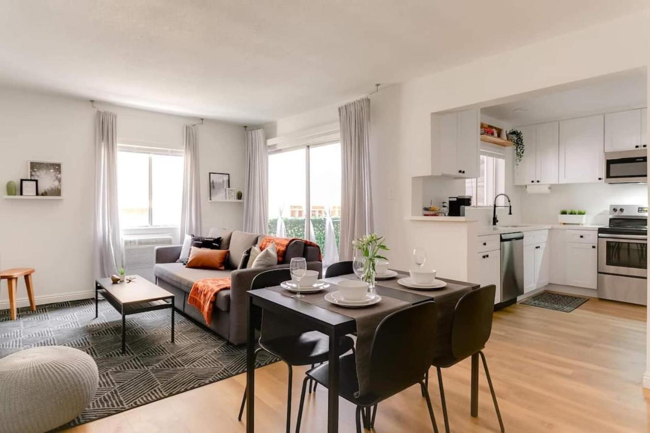 Apartment Sophisticated Long With Patio Dining And Parking Nrp21-00185 *