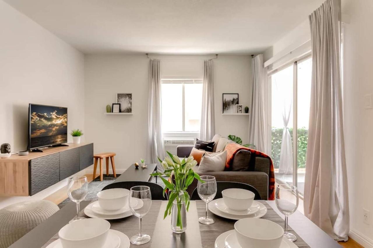 Sophisticated Long With Patio Dining And Parking Nrp21-00185 Apartment Long Beach